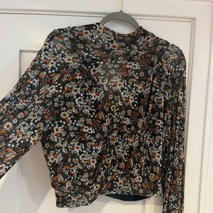 Free People green floral flowy highneck crop!